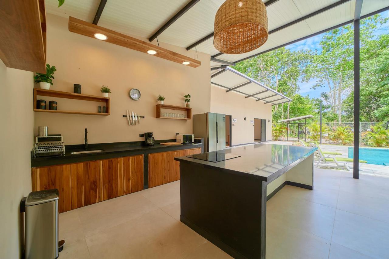 Lalola Villa Privada Кахуита Екстериор снимка