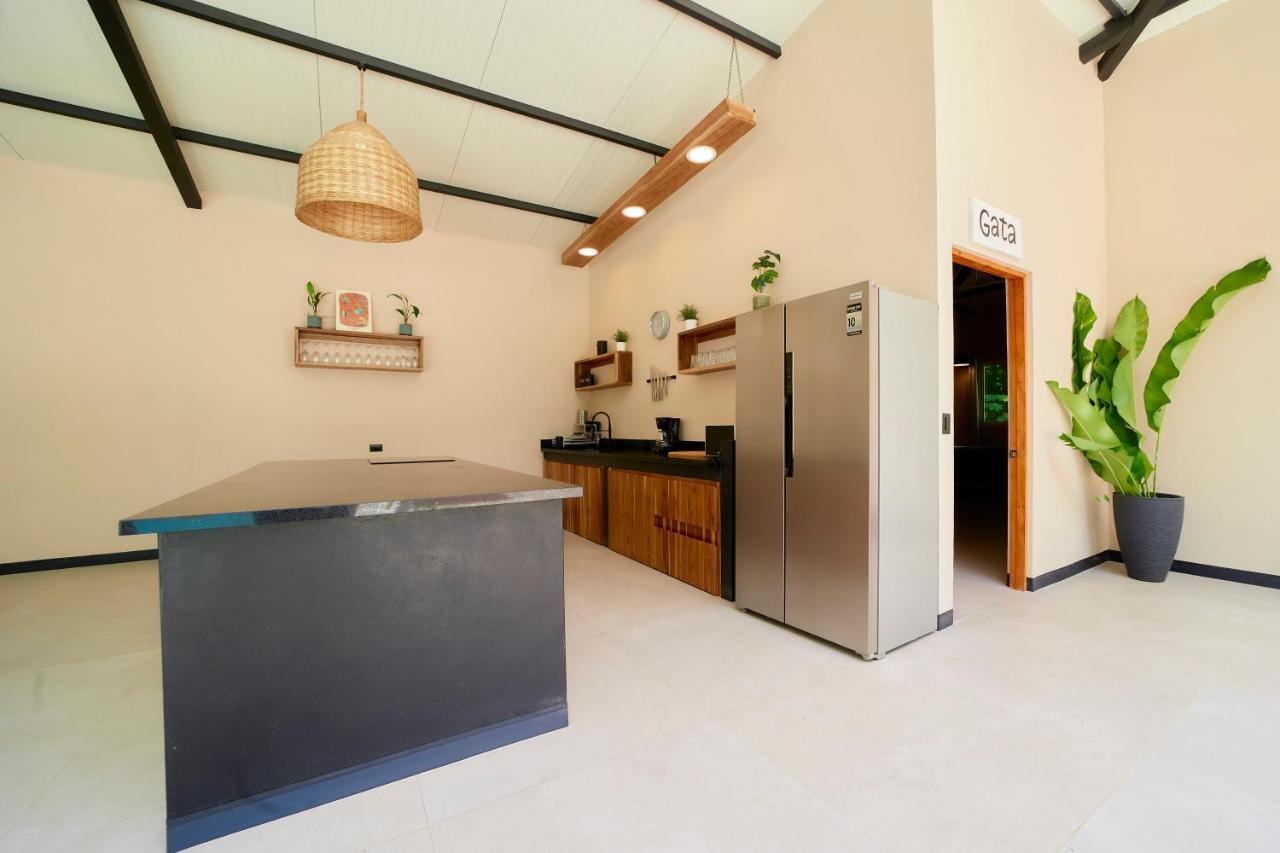 Lalola Villa Privada Кахуита Екстериор снимка